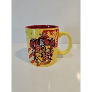 Harry Potter Gryffindor Crest Mug Unused 20oz Warner Brothers